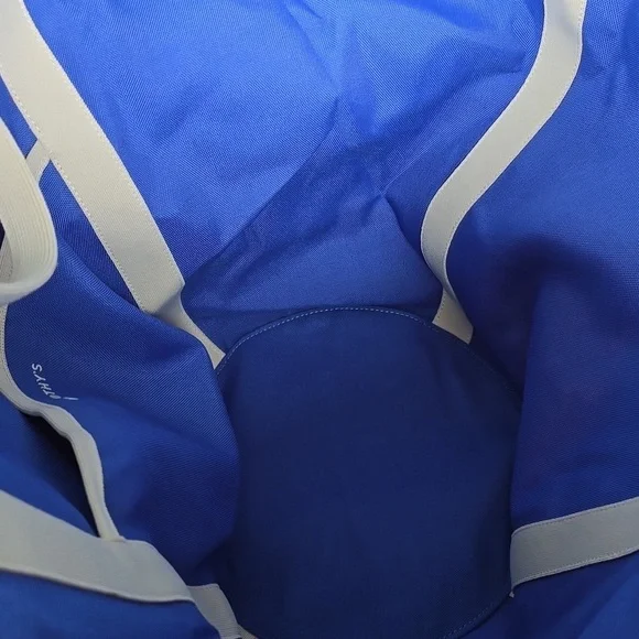 Rothy's Blue and Red Reversible Beach Bag Tote - NWT - Picture 11 of 15